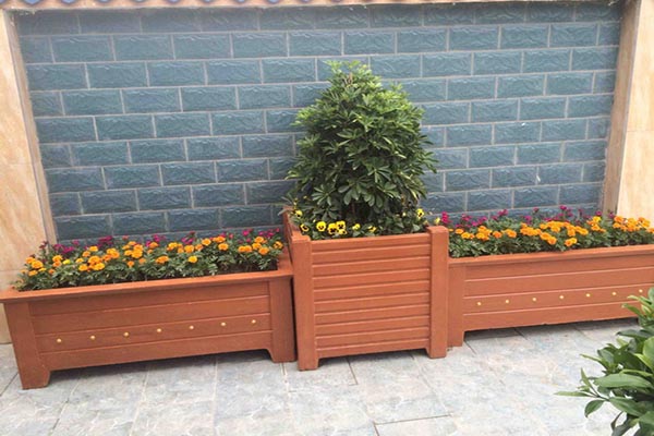  仿（fǎng）木花箱