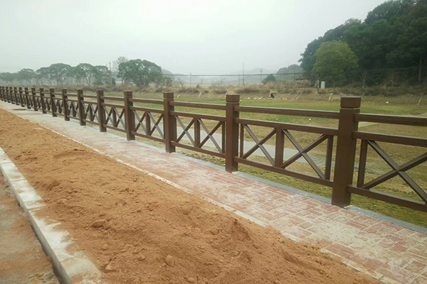 仿（fǎng）木（mù）欄杆