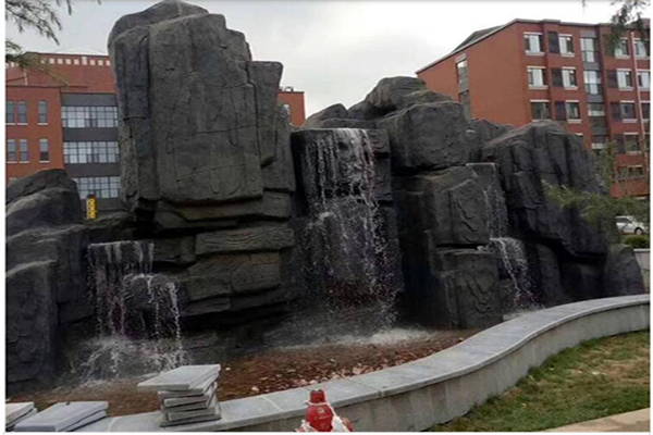 塑（sù）石（shí）假山